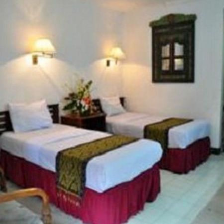 Hotel Tanjung Emas Surabaya Luaran gambar